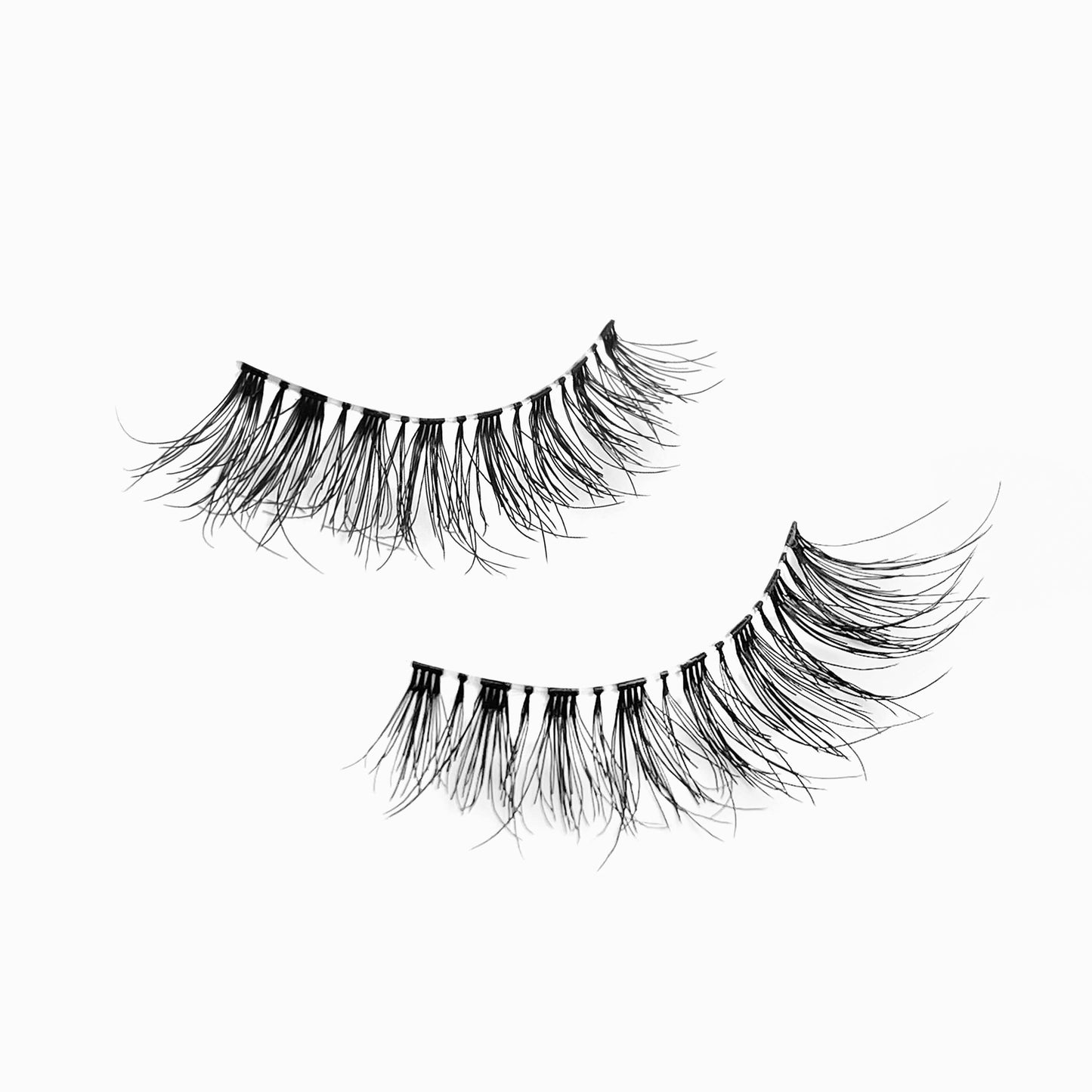 KAMILAH Day-to-Night Wispy Strip & Half Lashes
