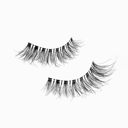 KAMILAH Day-to-Night Wispy Strip & Half Lashes