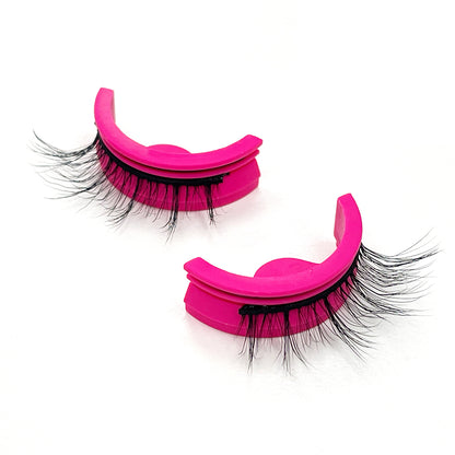 MOLLY Pre-Glued Lightweight Lashes